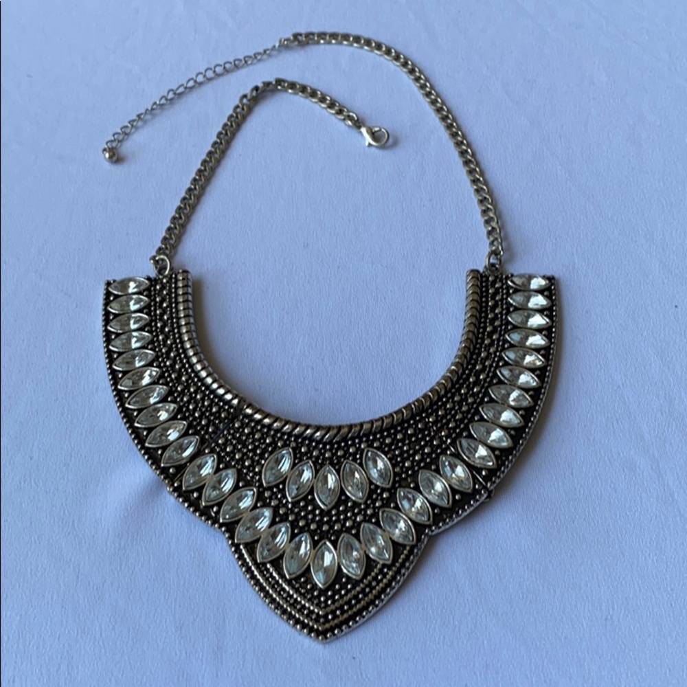 Silver statement necklace - Picture 5 of 6